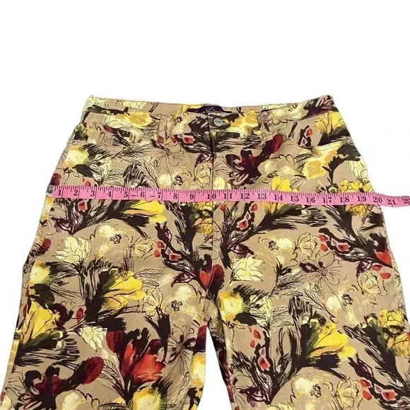 Gloria Vanderbilt Amanda High Rise Jean Brown Floral Size 14 *Altered Fringe* - Picture 12 of 15